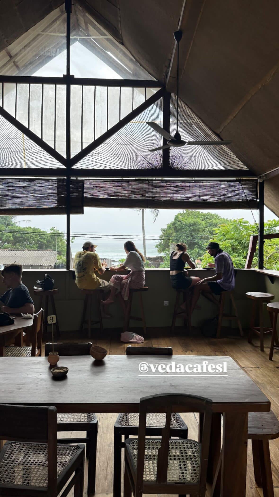 Open-air vegan-friendly cafe in Ahangama