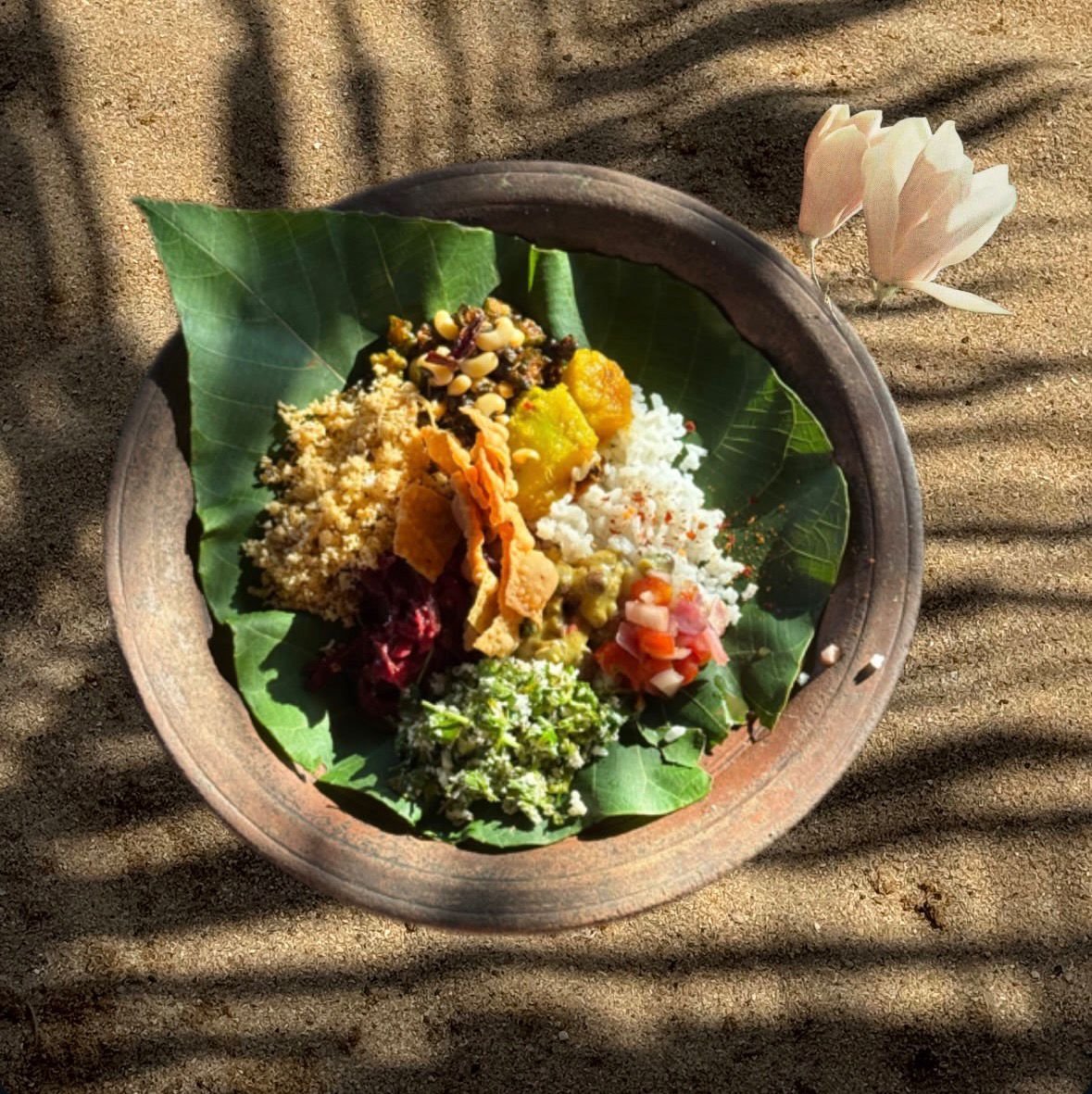 Vegetarian Sri Lankan curry at Veda Cafรฉ
